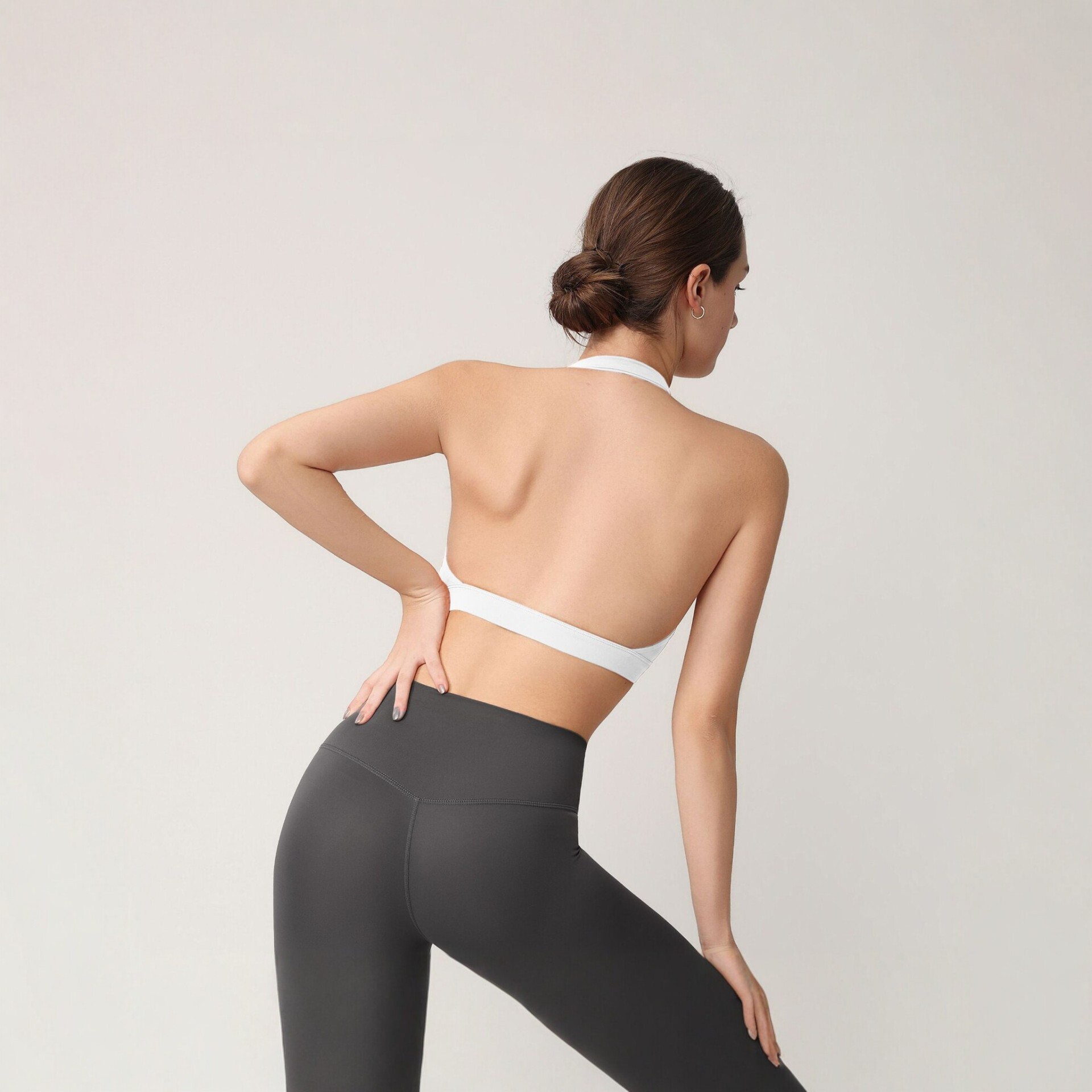 Bra Olahraga Wanita Model Halt - Pilates Yoga Top ulasan dan harga